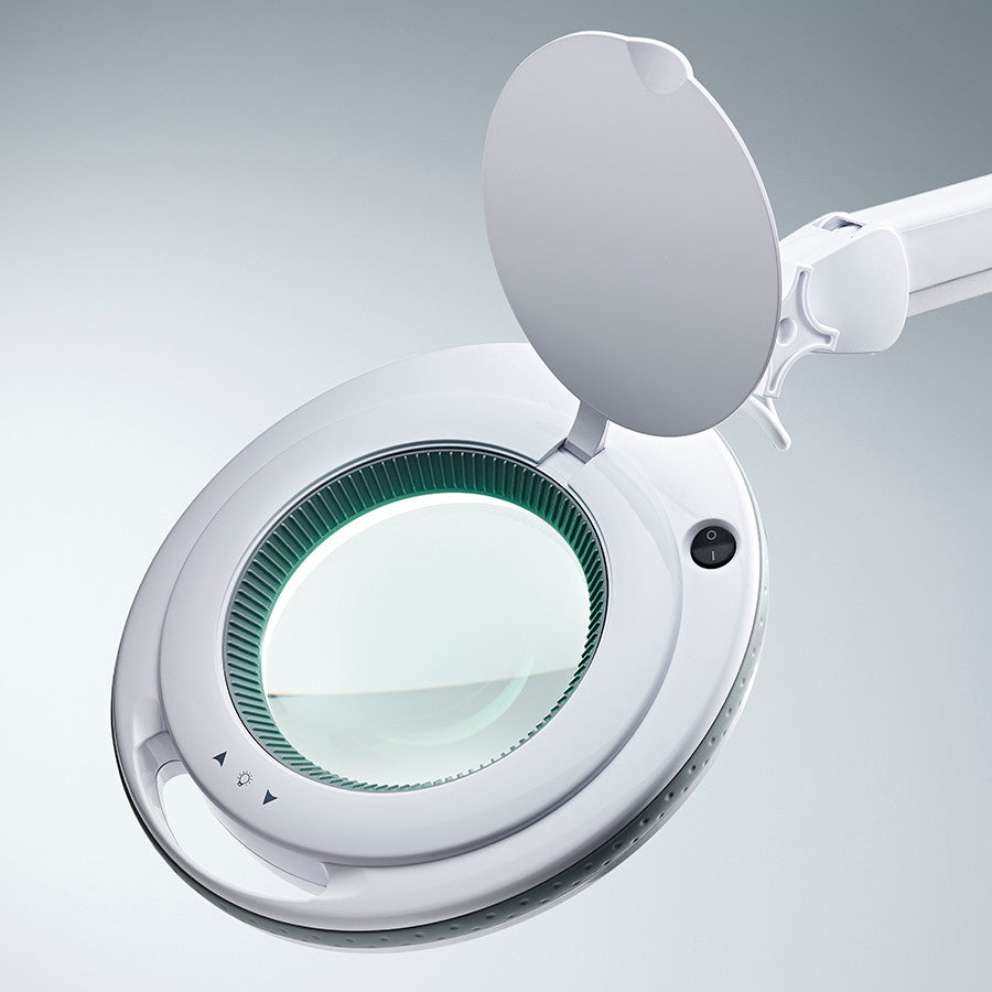 Magnifier Lamp - Long Reach LED Daylight sun cover Magnifier Lamp - Long Reach LED Daylight sun cover